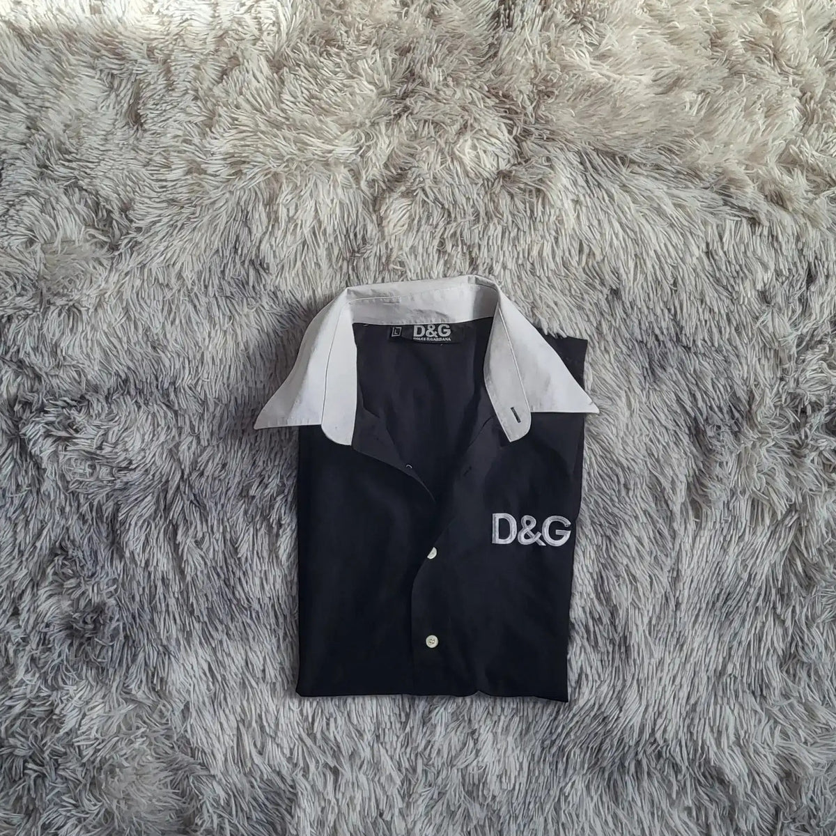 chemise noire D&G à col blanc, taille L, Fripes Sélect